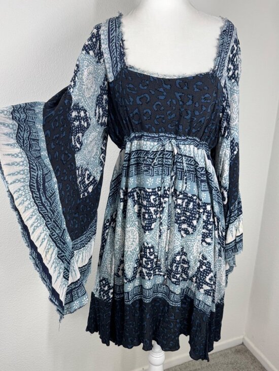 Free People Dresses & Skirts - Free People Dress Kaftan Sleeve Mini Blue Boho Ruffle Sz S Square Neck Peasant